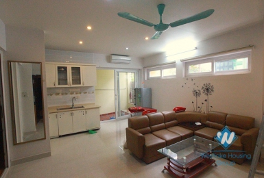 Cheap apartment for rent in Xuan Dieu, Tay Ho, Ha Noi 
